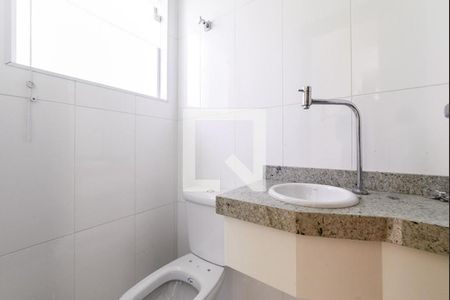 Casa à venda com 240m², 3 quartos e 4 vagas