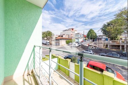 Casa à venda com 240m², 3 quartos e 4 vagas