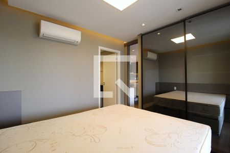 Suíte de apartamento à venda com 1 quarto, 65m² em Vila Nova Conceição, São Paulo
