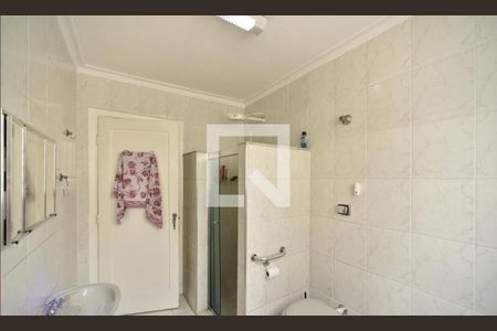 Casa à venda com 257m², 3 quartos e 2 vagas