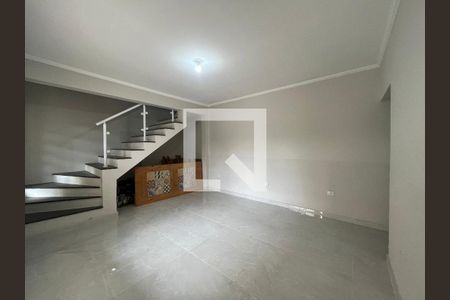 Casa para alugar com 250m², 2 quartos e 3 vagasSala