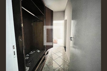Casa para alugar com 250m², 2 quartos e 3 vagasCorredor