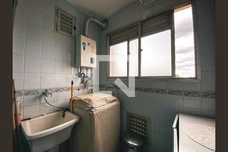 Apartamento à venda com 61m², 3 quartos e 1 vagaÁrea de Serviço