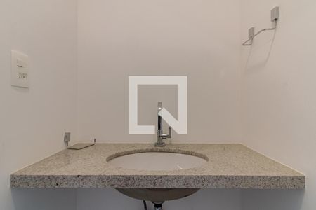 Apartamento para alugar com 72m², 2 quartos e sem vagaBanheiro de Serviço