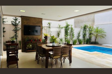 Casa de condomínio à venda com 280m², 3 quartos e 4 vagasFoto 06