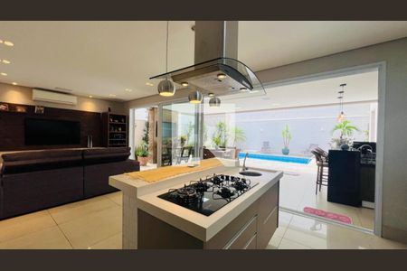 Casa de condomínio à venda com 280m², 3 quartos e 4 vagasFoto 19