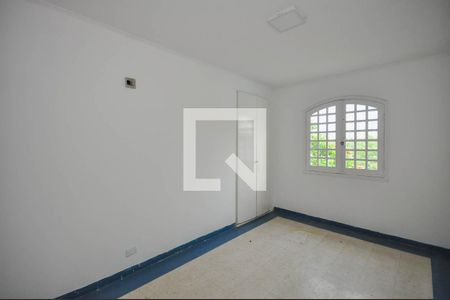 Casa à venda com 234m², 4 quartos e 3 vagasSuíte