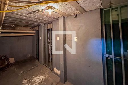 Apartamento à venda com 75m², 2 quartos e 1 vaga Apartamento à venda com 75m², 2 quartos e 1 vagaDepósito