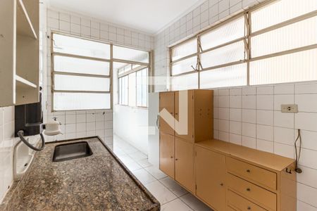Cozinha de apartamento para alugar com 2 quartos, 100m² em Santa Cecilia, São Paulo