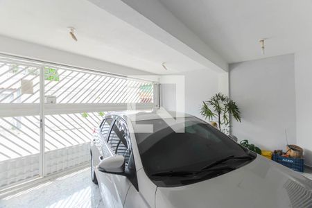 Casa à venda com 162m², 3 quartos e 2 vagas Casa à venda com 162m², 3 quartos e 2 vagasGaragem