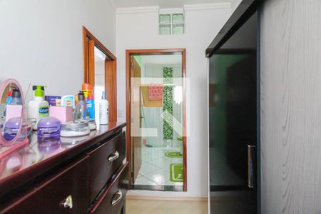 Casa à venda com 162m², 3 quartos e 2 vagas Casa à venda com 162m², 3 quartos e 2 vagasCloset da suíte