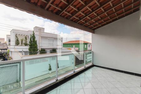 Casa à venda com 162m², 3 quartos e 2 vagas Casa à venda com 162m², 3 quartos e 2 vagasVaranda da Suite