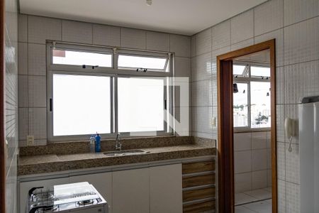Apartamento para alugar com 90m², 2 quartos e 1 vagaCozinha