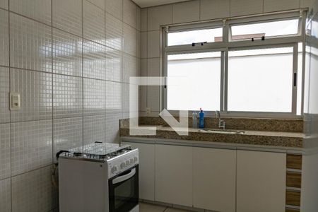 Apartamento para alugar com 90m², 2 quartos e 1 vagaCozinha