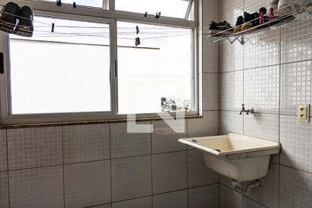 Apartamento para alugar com 90m², 2 quartos e 1 vagaÁrea de Serviço
