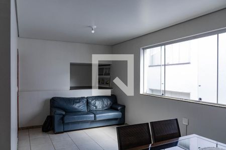 Sala de apartamento para alugar com 2 quartos, 90m² em Nova Gameleira, Belo Horizonte