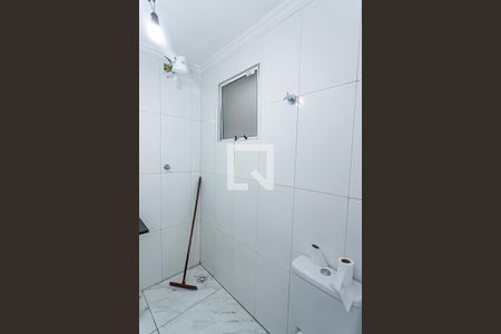 Apartamento para alugar com 47m², 2 quartos e sem vaga Apartamento para alugar com 47m², 2 quartos e sem vagaBanheiro