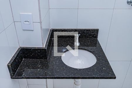 Apartamento para alugar com 49m², 2 quartos e sem vaga Apartamento para alugar com 49m², 2 quartos e sem vagaBanheiro