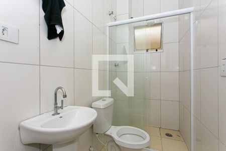 Banheiro de kitnet/studio para alugar com 1 quarto, 20m² em Vila Prudente, São Paulo