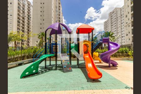 Apartamento à venda com 105m², 3 quartos e 2 vagasÁrea comum - Playground