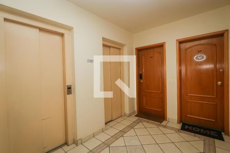 Apartamento à venda com 58m², 2 quartos e 2 vagasHall Social