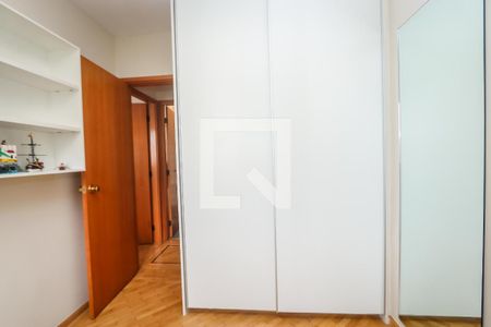 Apartamento à venda com 58m², 2 quartos e 2 vagasQuarto 2