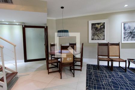 Sala de apartamento à venda com 4 quartos, 296m² em Barra da Tijuca, Rio de Janeiro