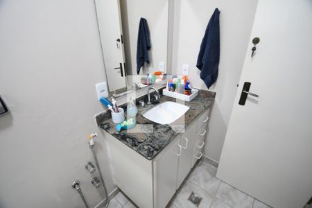 Casa à venda com 320m², 3 quartos e 4 vagasBanheiro 3