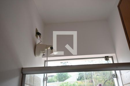 Casa à venda com 320m², 3 quartos e 4 vagasBanheiro 4