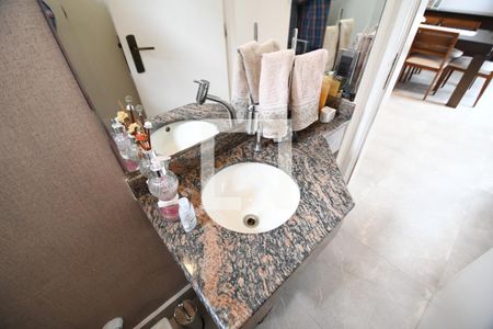 Casa à venda com 320m², 3 quartos e 4 vagasLavabo