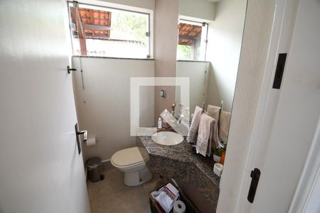 Casa à venda com 320m², 3 quartos e 4 vagasLavabo