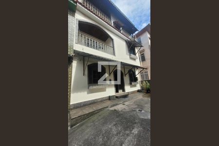Casa para alugar com 175m², 3 quartos e 1 vagaFachada