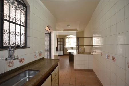 Casa para alugar com 175m², 3 quartos e 1 vagaCozinha