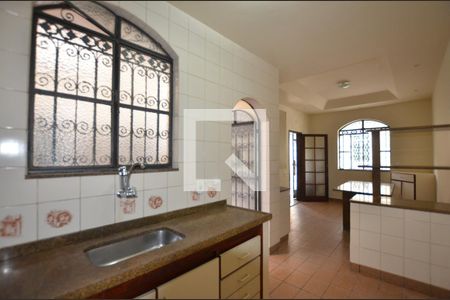 Casa para alugar com 175m², 3 quartos e 1 vagaCozinha