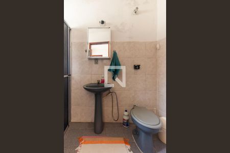 Casa à venda com 380m², 1 quarto e 4 vagasCasa 2 - Banheiro