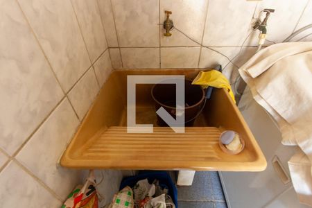 Casa à venda com 380m², 1 quarto e 4 vagasCasa 2 - Área de Serviço