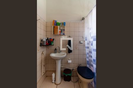 Casa à venda com 380m², 1 quarto e 4 vagasBanheiro