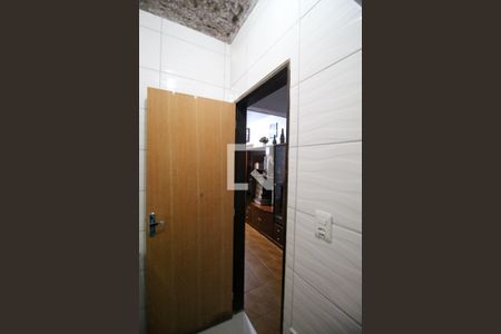 Casa à venda com 135m², 6 quartos e 2 vagasBanheiro