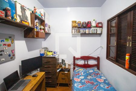 Casa à venda com 135m², 6 quartos e 2 vagasQuarto 2