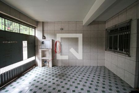 Casa à venda com 135m², 6 quartos e 2 vagasGaragem