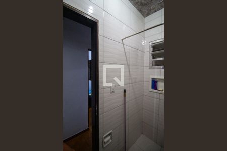 Casa à venda com 135m², 6 quartos e 2 vagasBanheiro