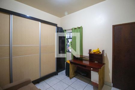 Casa à venda com 135m², 6 quartos e 2 vagasQuarto 5