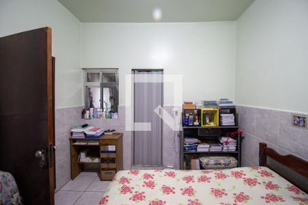 Casa à venda com 135m², 6 quartos e 2 vagasQuarto 4