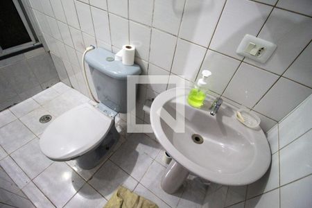 Casa à venda com 135m², 6 quartos e 2 vagasBanheiro 2