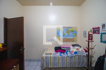 Casa à venda com 135m², 6 quartos e 2 vagasQuarto 5