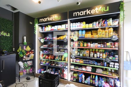 Área comum - Mercado de apartamento para alugar com 2 quartos, 40m² em Vila Graciosa, São Paulo