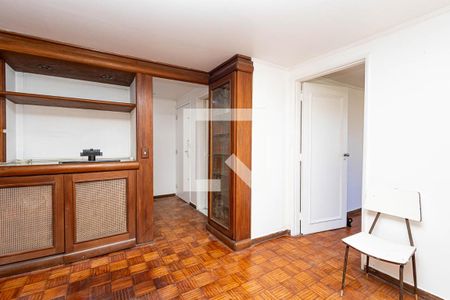 Apartamento à venda com 237m², 4 quartos e 2 vagas Apartamento à venda com 237m², 4 quartos e 2 vagasSala