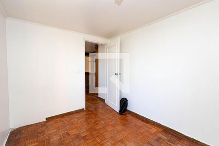 Apartamento à venda com 237m², 4 quartos e 2 vagas Apartamento à venda com 237m², 4 quartos e 2 vagasEscritório