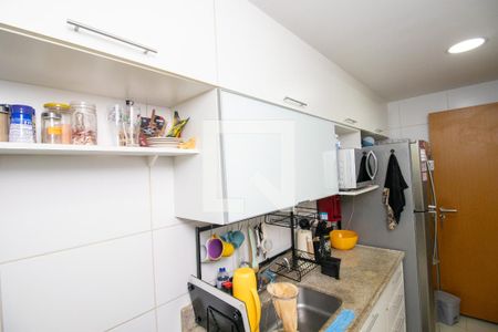 Apartamento para alugar com 72m², 2 quartos e 1 vagaCozinha