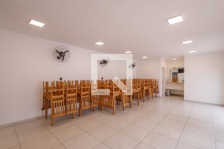 Apartamento para alugar com 68m², 2 quartos e 1 vagaÁrea comum - Salão de festas
